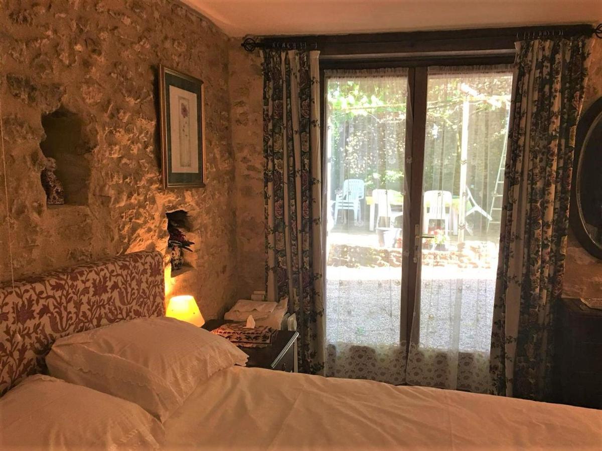 Chambres d'hotes Les Coustilles Saint-Alvère Extérieur photo