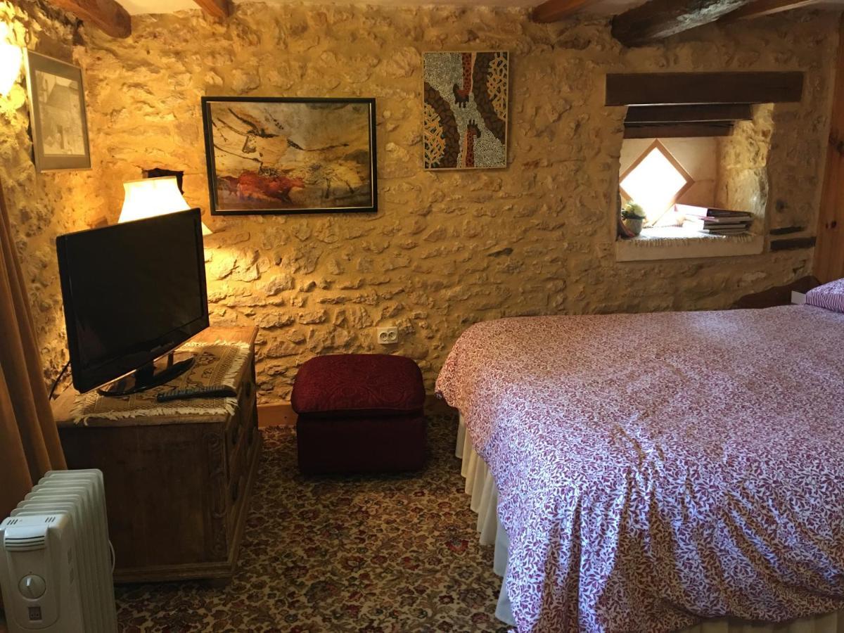 Chambres d'hotes Les Coustilles Saint-Alvère Extérieur photo