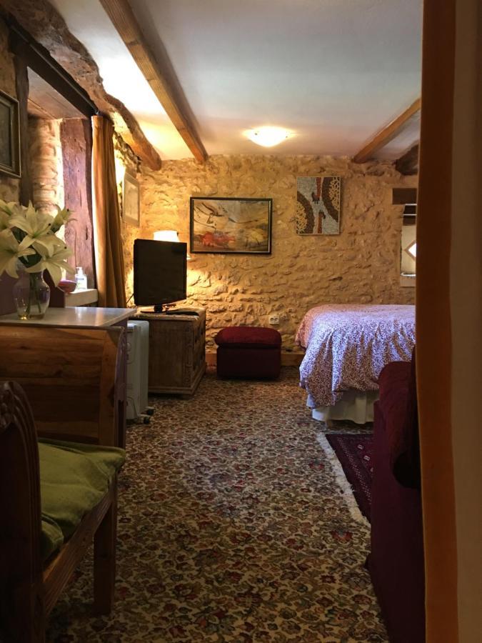 Chambres d'hotes Les Coustilles Saint-Alvère Extérieur photo
