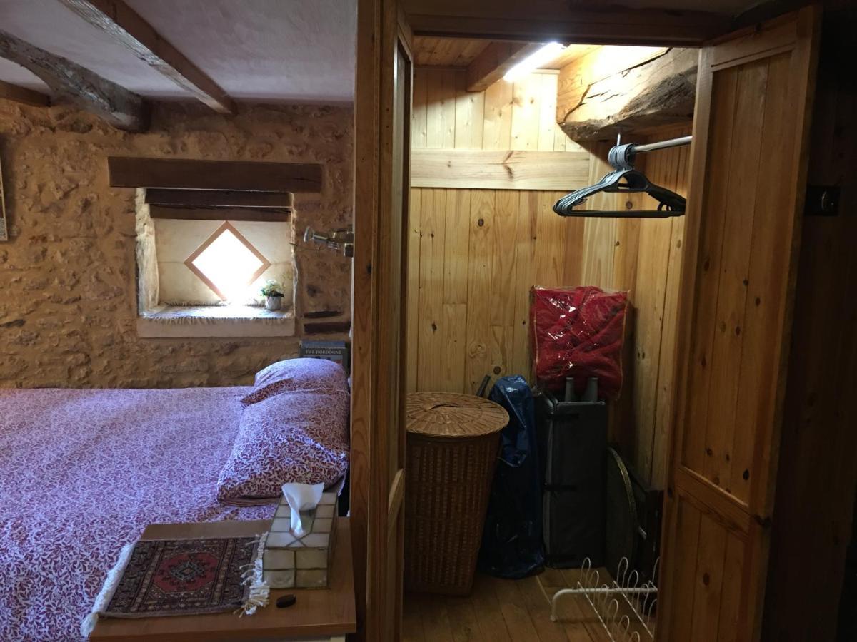Chambres d'hotes Les Coustilles Saint-Alvère Extérieur photo