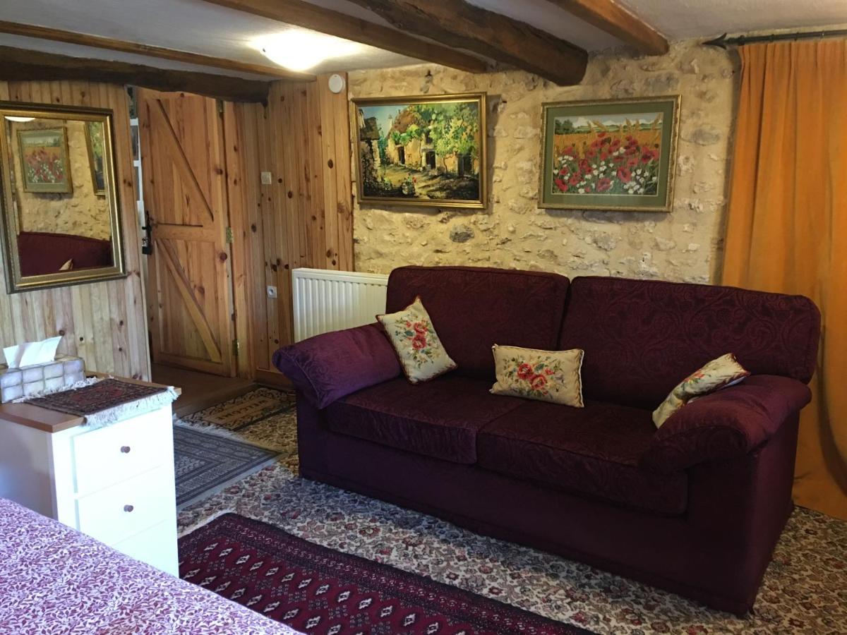 Chambres d'hotes Les Coustilles Saint-Alvère Extérieur photo